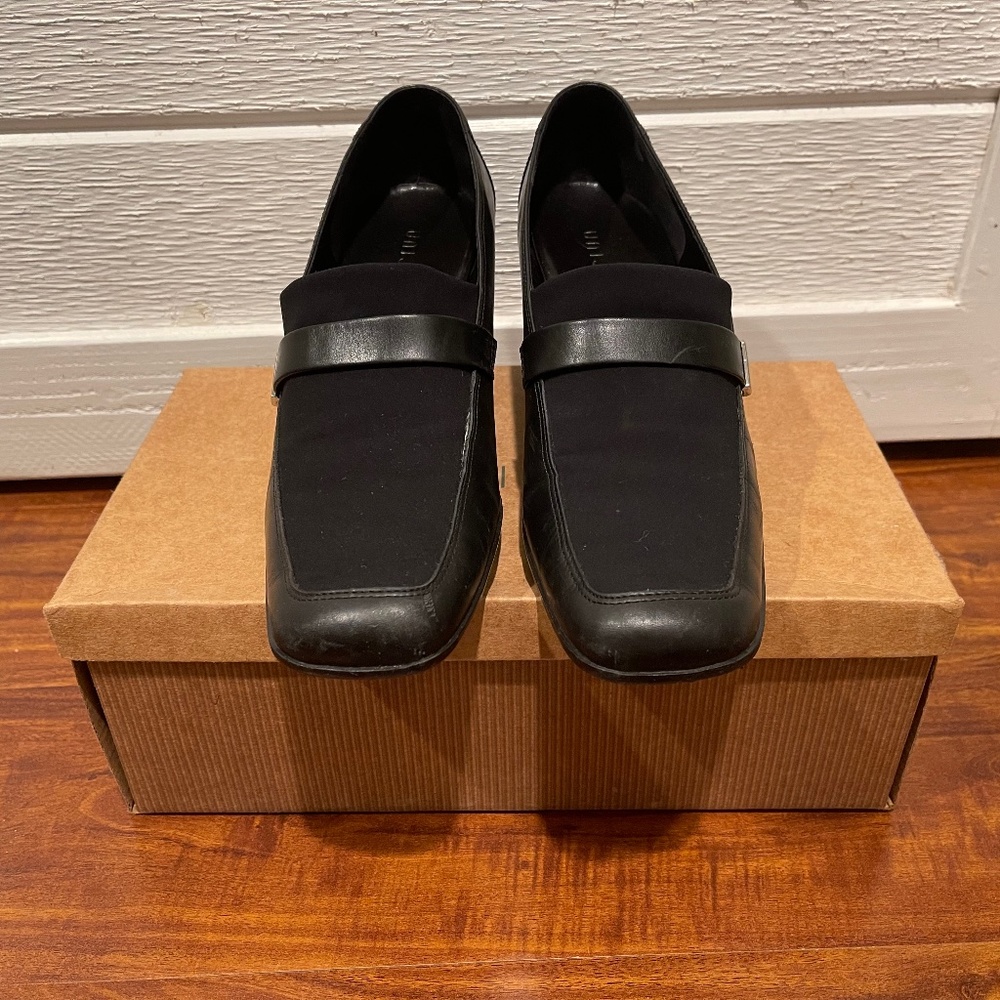 Unisa Black Leather Loafers 9B